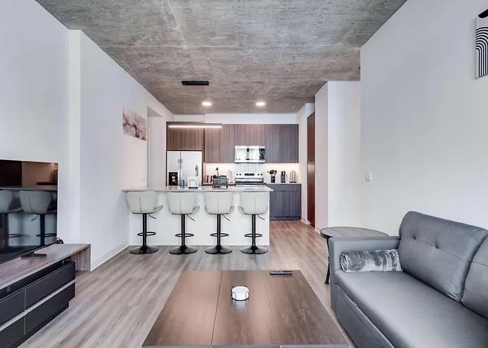Wabash 4br - Pool Free In & Out Parking 2 Apartment *