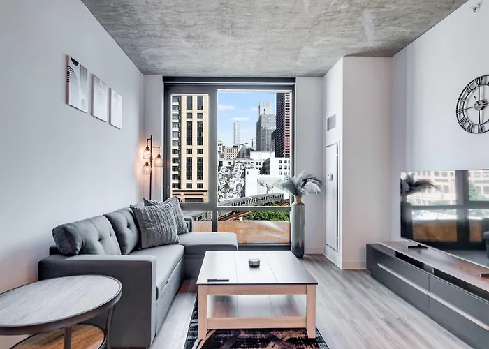 Wabash 4br - Pool Free In & Out Parking 2 Apartamento *