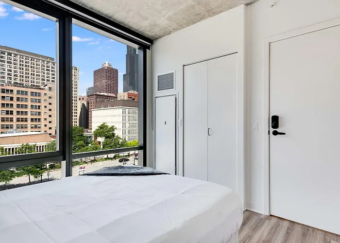 Apartamento Wabash 4br - Pool Free In & Out Parking 2 *