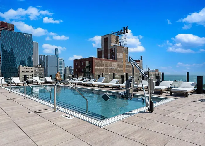 Wabash 4br - Pool Free In & Out Parking 2 Chicago